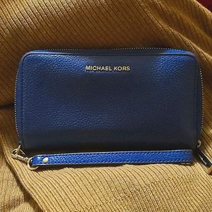 Michael Kors phone wristlet